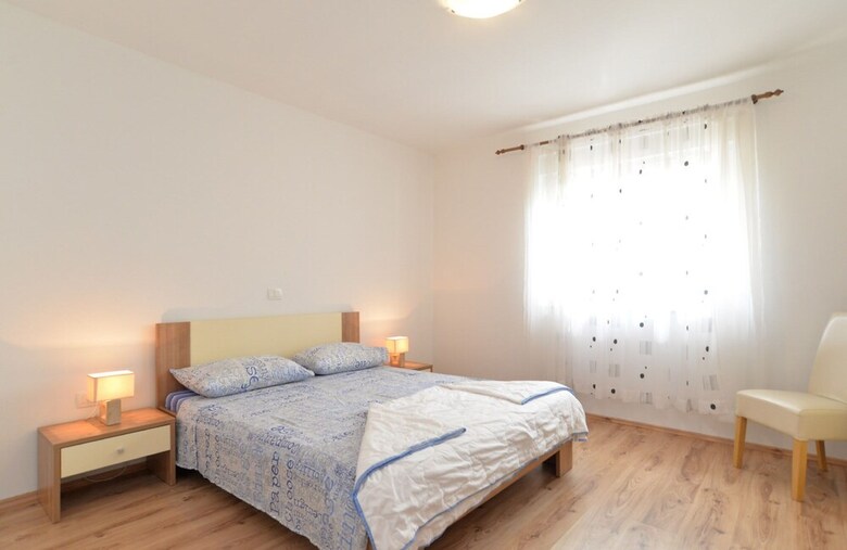 Apartment Vili 351