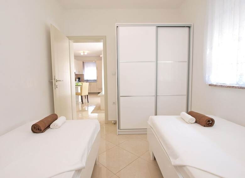 Apartment Marko 396