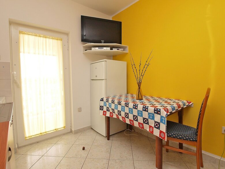 Apartment Neven 810
