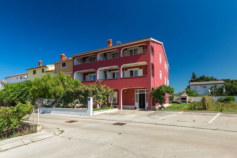 Apartment Boris 771