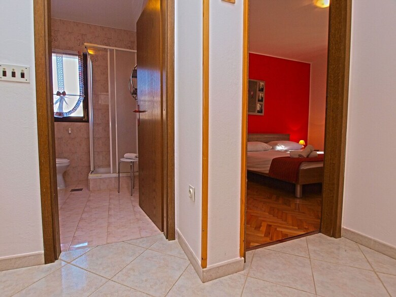 Apartments Maria 1021