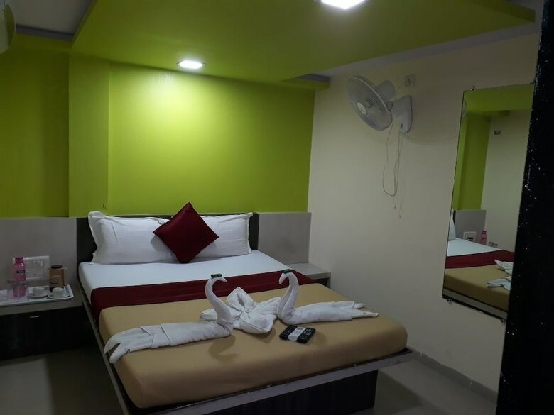 Hotel Relax Residency