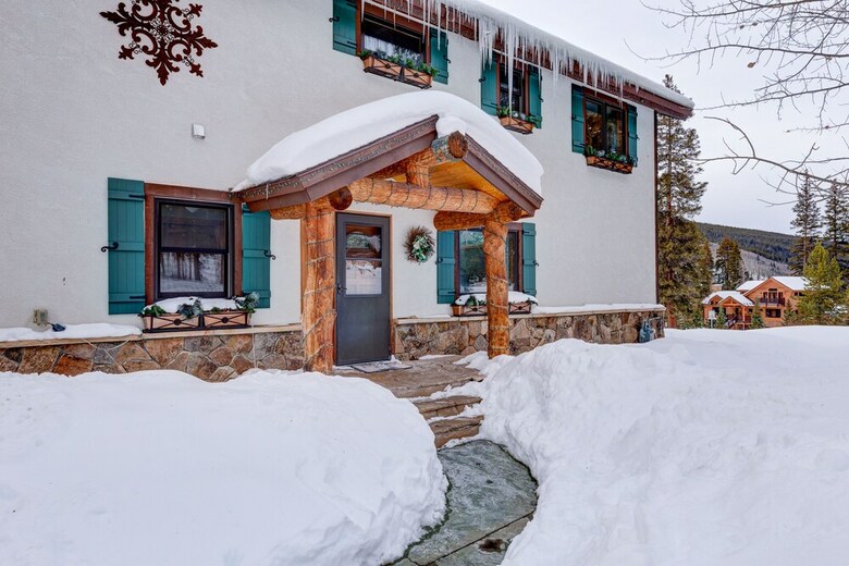 400 Whispering Pines Circle (private Home With Hot Tub)