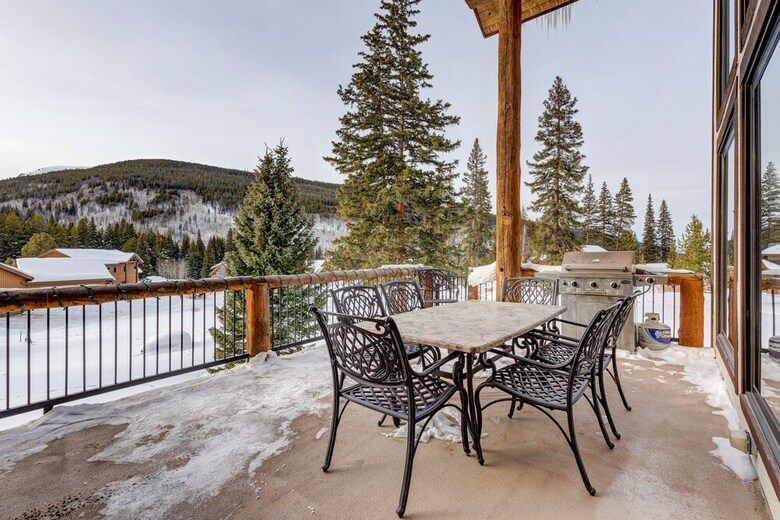 400 Whispering Pines Circle (private Home With Hot Tub)