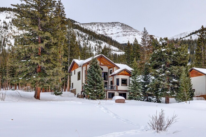 400 Whispering Pines Circle (private Home With Hot Tub)