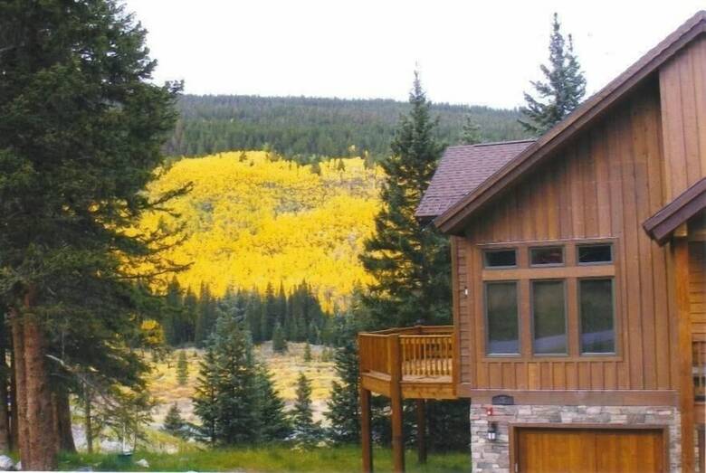 Moose Meadow Retreat (private Home With Hot Tub)