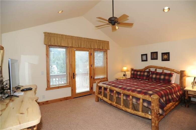 Moose Meadow Retreat (private Home With Hot Tub)