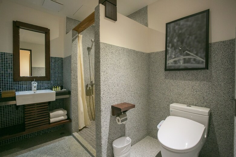 Tsuwu Hot Spring Hotel