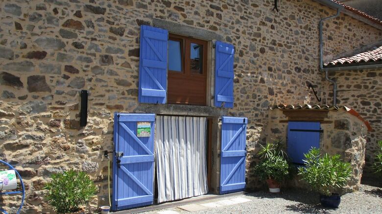 Hotel G�tes Et Chambres D'h�tes Peyrecout Tarn