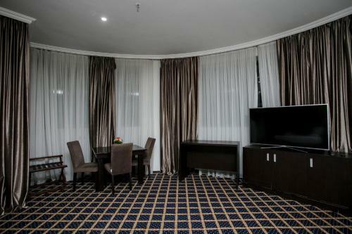Corniche Family Hotel Baku