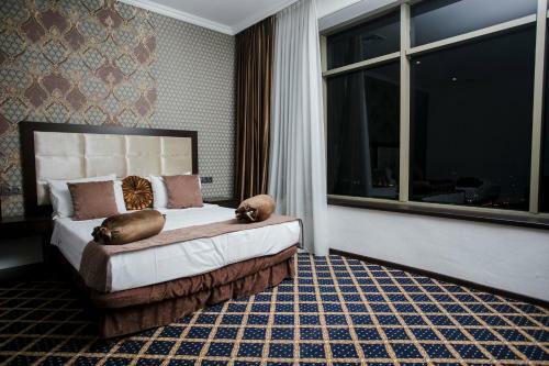 Corniche Family Hotel Baku
