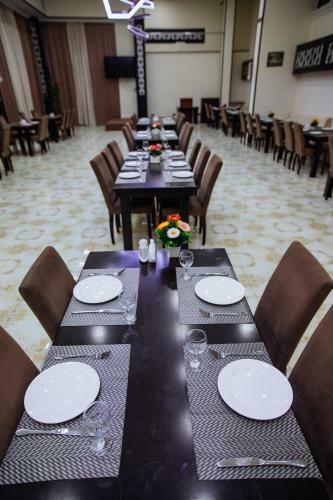Corniche Family Hotel Baku