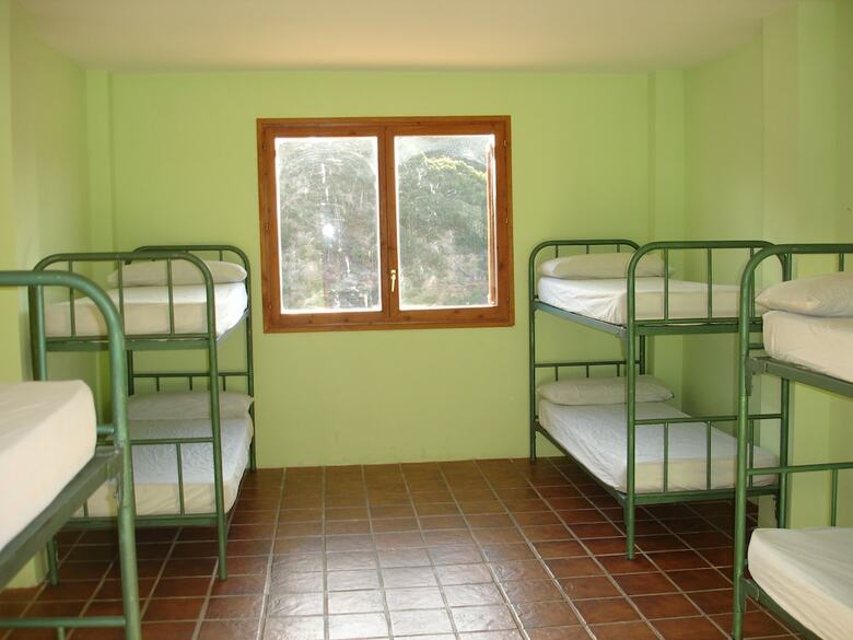 Hostal Albergue Restaurante Salto De Bierge