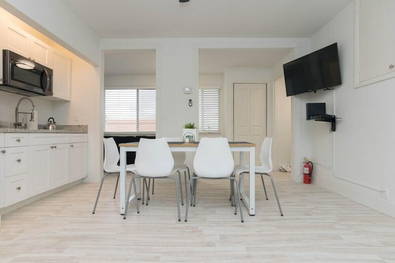 Apartamentos Costa Este Beach Vacation