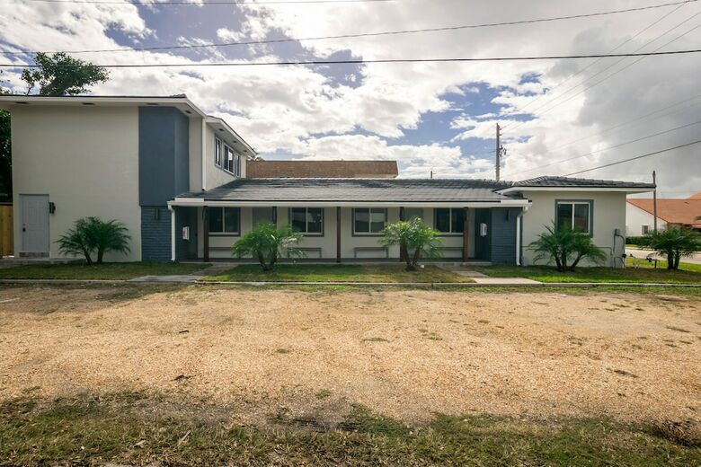 Apartamentos Costa Este Beach Vacation