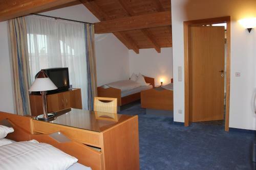 Hostal Pension Demmel
