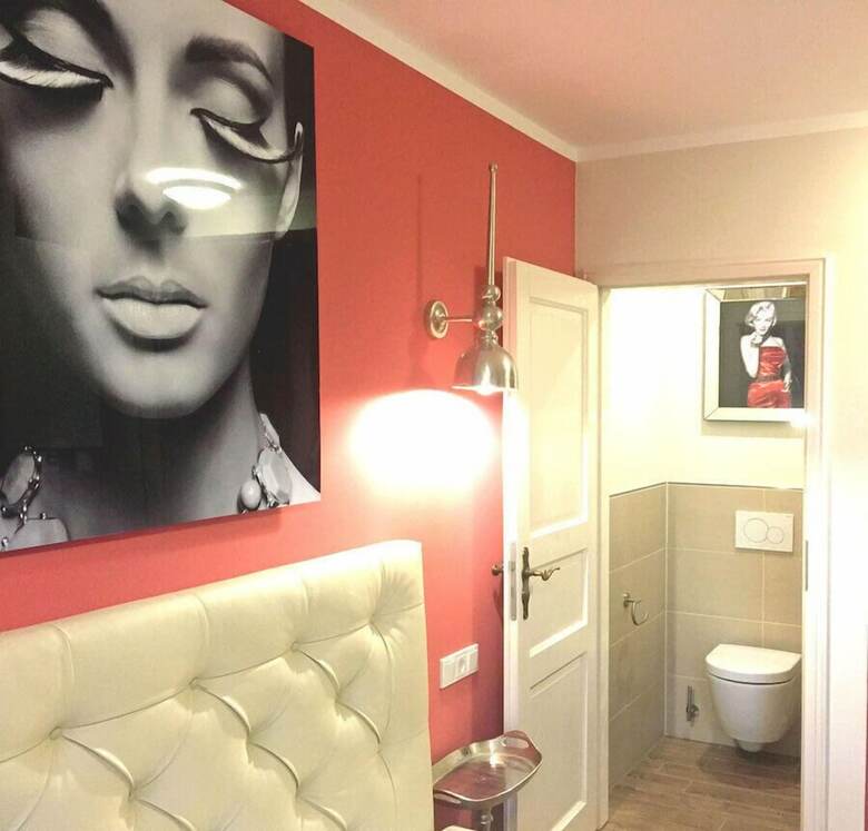 Hotel Chapeau Noir