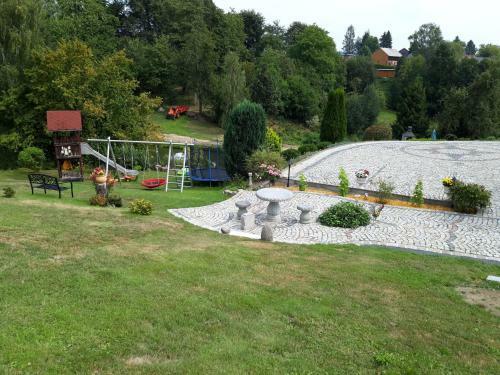 Captivating Apartment In Lichtenhain With Pond
