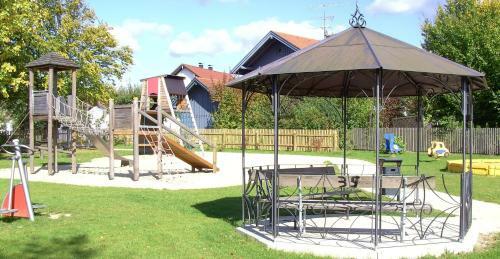 Ferienh�user Schlossberg