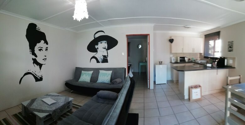 Apartamentos On Main