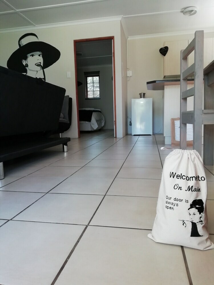 Apartamentos On Main