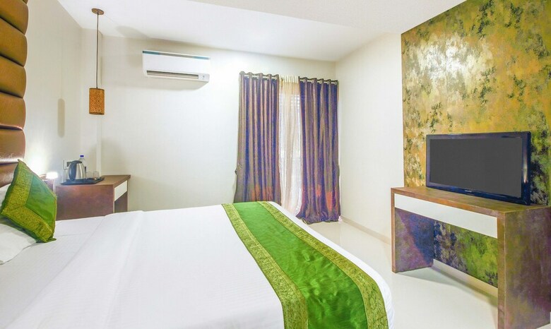 Hotel Treebo Trend Blue Moon