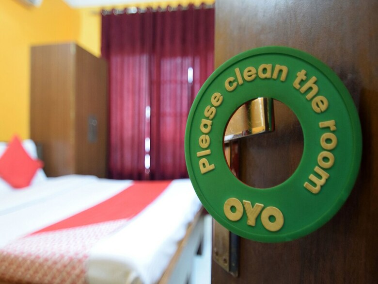 Apartamentos Oyo 11637 Hotel Novelty