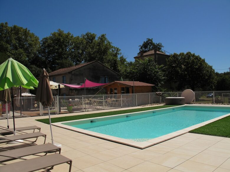 Hotel Les Tables De Crespin