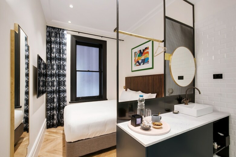 Little Albion, A Crystalbrook Collection Boutique Hotel