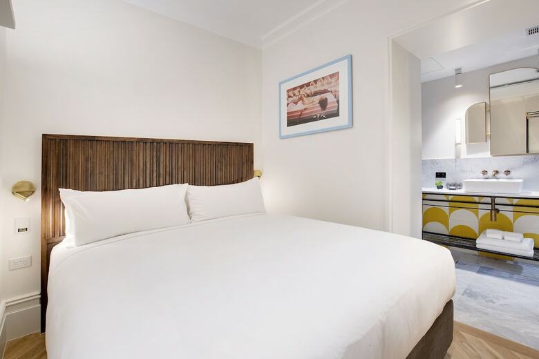 Little Albion, A Crystalbrook Collection Boutique Hotel