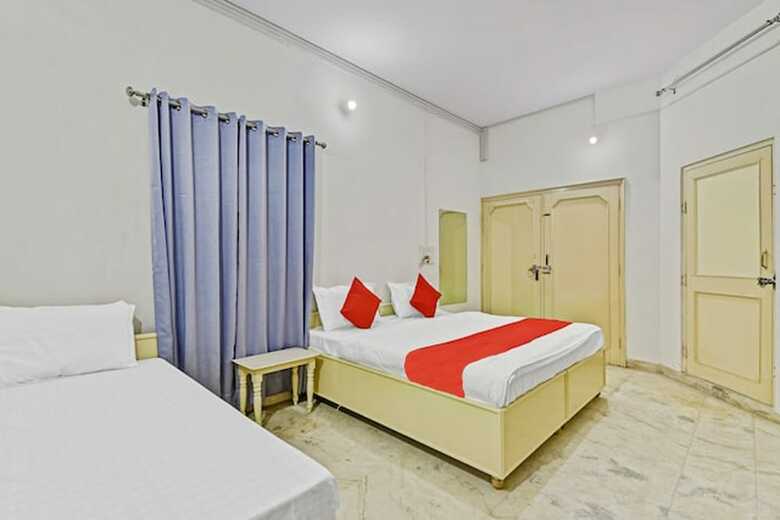 Hotel Abode Homestay