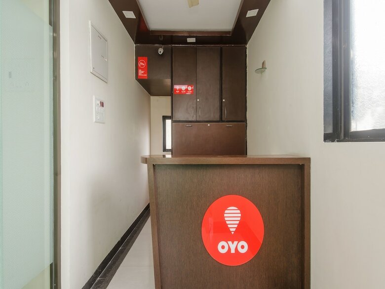 Hotel Oyo 11890 Farmhouse Residency