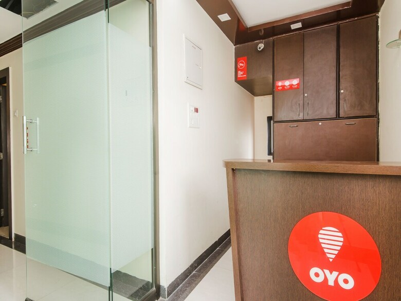 Hotel Oyo 11890 Farmhouse Residency
