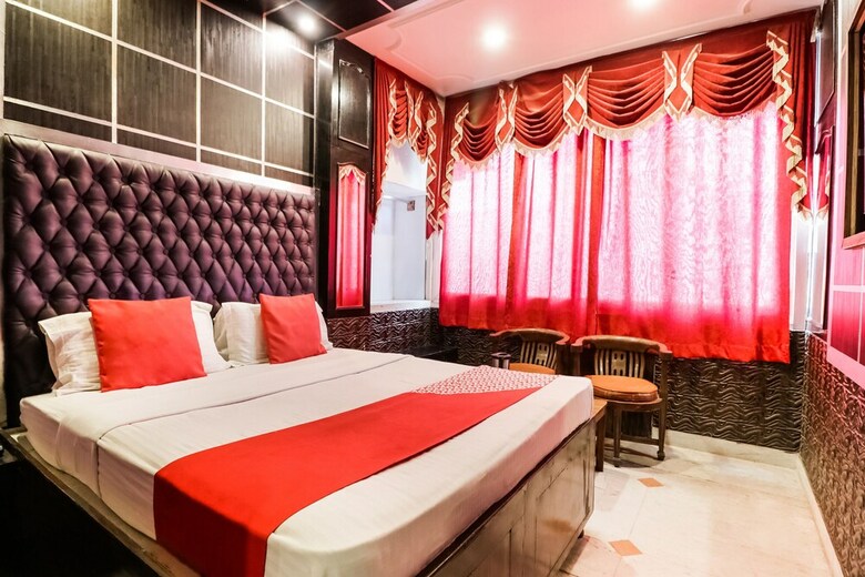 Hotel Oyo 3360 Near Victory Tunnel
