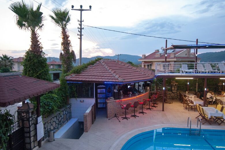 Grand Ruya Hotel
