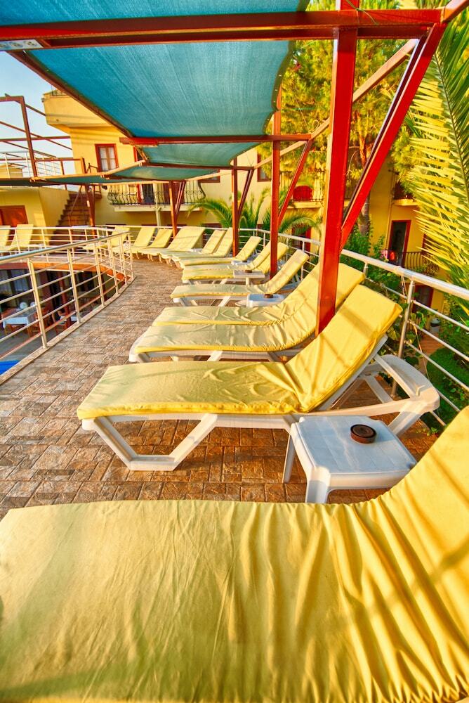 Grand Ruya Hotel
