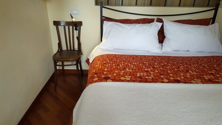 Il Nido Del Falco B&B
