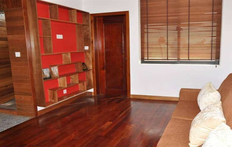 Hotel Boravin House