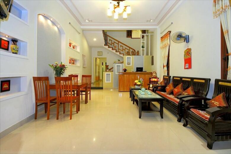 Hotel Blue Clouds Homestay