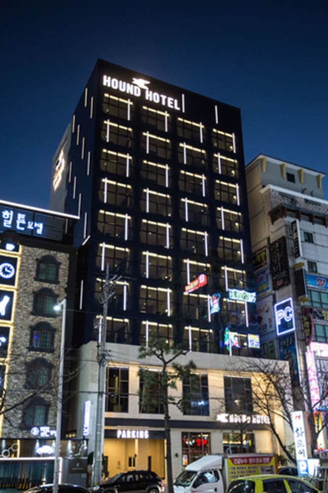 Yongwon Hound Hotel