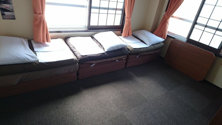 Hostal Takamatsu Guesthouse Bj Station - Hostel