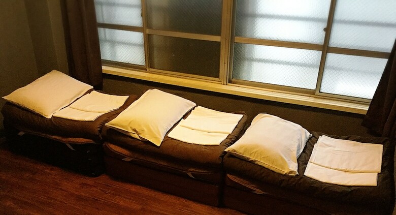 Hostal Takamatsu Guesthouse Bj Station - Hostel