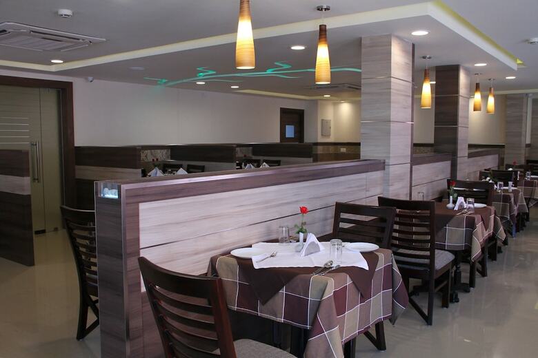 Hotel South Regency
