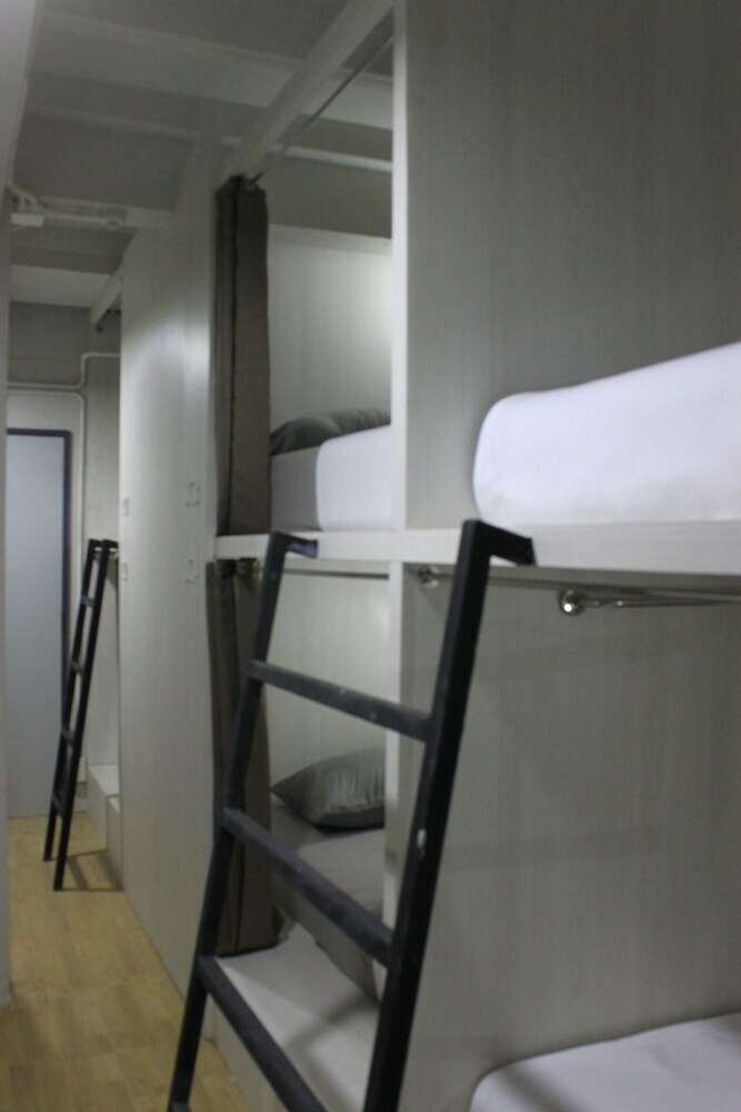Hostal Bed Bike Hostel