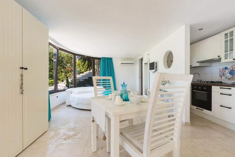 Villa Iside