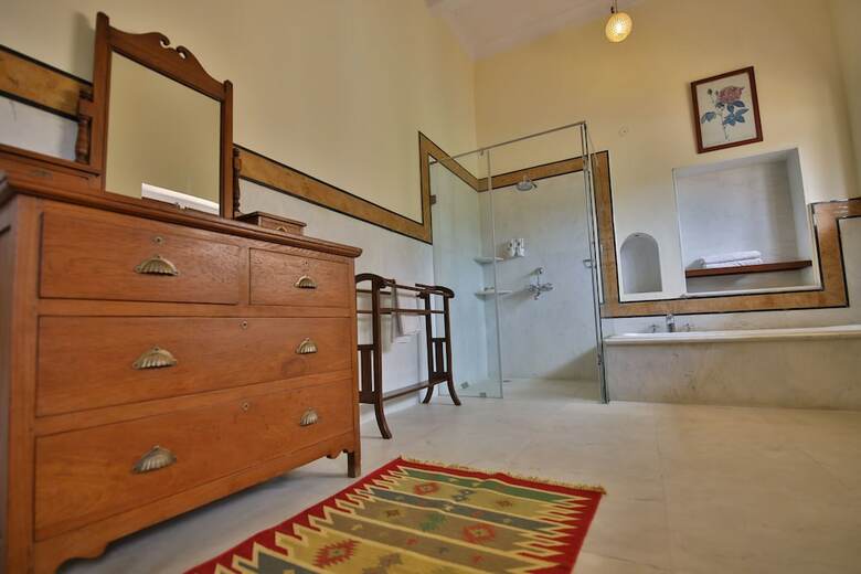 Hotel Roop Niwas Kothi