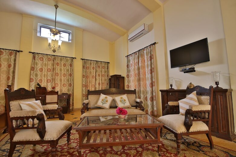 Hotel Roop Niwas Kothi