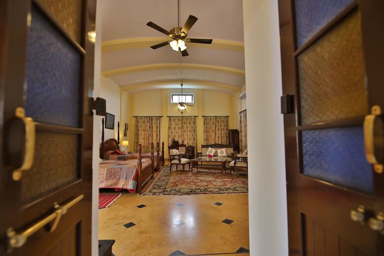 Hotel Roop Niwas Kothi