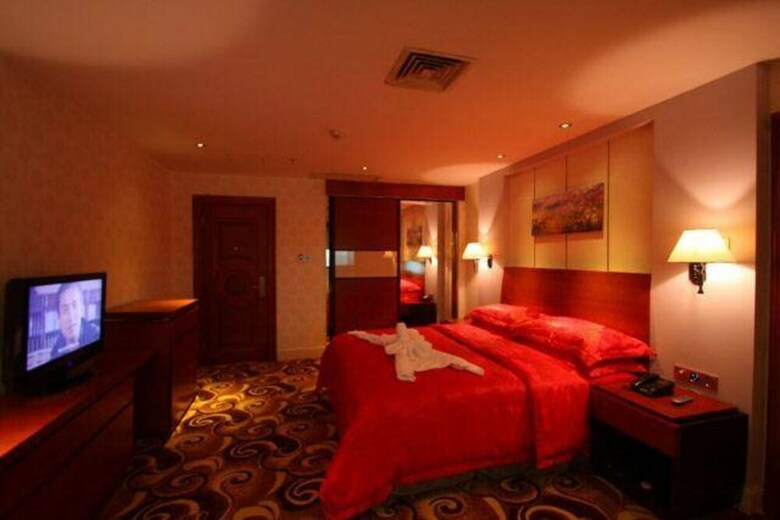 Victoria Hotels