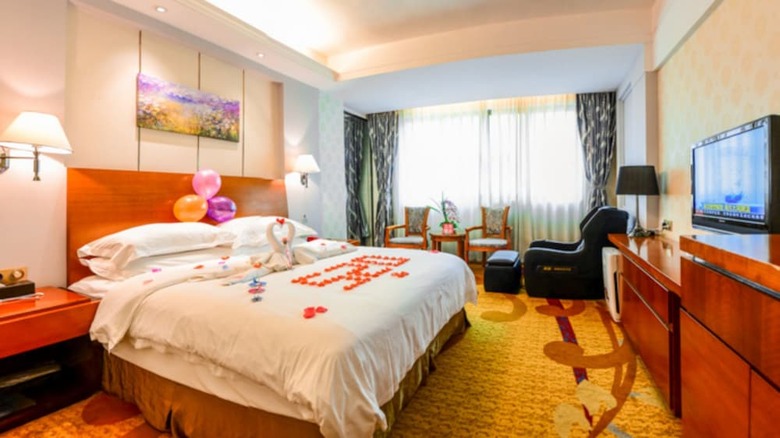 Victoria Hotels